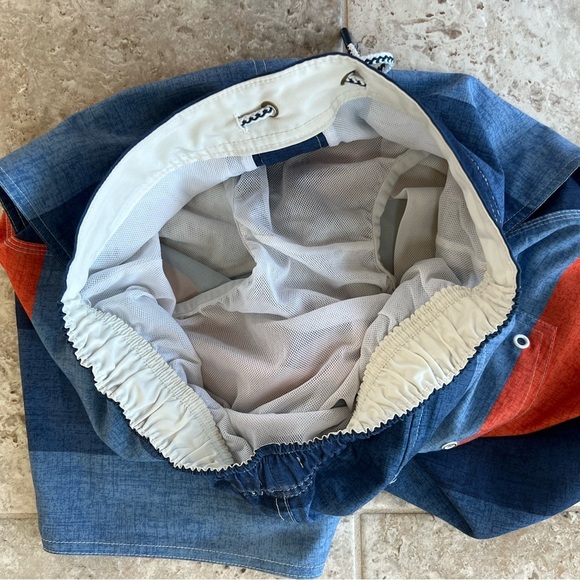 Johnnie-O 9” Shore Half Elastic Surf Swim Shorts in Blue and Orange Stripes, S - Picture 5 of 8